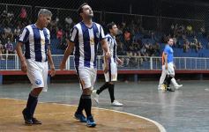 Foto de la galería: Jornada Solidaria de Futsal y reencuentro de glorias misioneras en Posadas