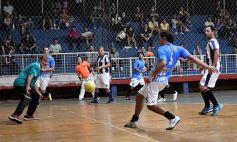 Foto de la galería: Jornada Solidaria de Futsal y reencuentro de glorias misioneras en Posadas