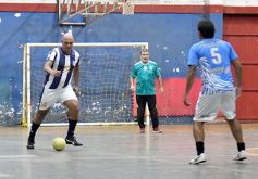 Foto de la galería: Jornada Solidaria de Futsal y reencuentro de glorias misioneras en Posadas