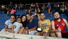 Foto de la galería: Jornada Solidaria de Futsal y reencuentro de glorias misioneras en Posadas
