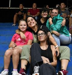 Foto de la galería: Jornada Solidaria de Futsal y reencuentro de glorias misioneras en Posadas