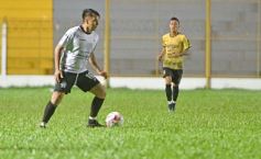 Foto de la galería: Fútbol solidario en el Club Crucero del Norte de Garupá