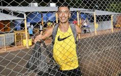 Foto de la galería: Fútbol solidario en el Club Crucero del Norte de Garupá