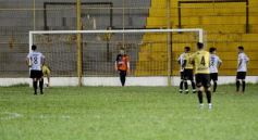Foto de la galería: Fútbol solidario en el Club Crucero del Norte de Garupá