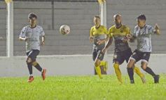 Foto de la galería: Fútbol solidario en el Club Crucero del Norte de Garupá