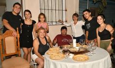 Foto de la galería: Con el corazón contento: Palito Ortega y el reencuentro con el público misionero en Posadas