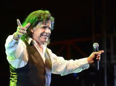 Foto de la galería: Con el corazón contento: Palito Ortega y el reencuentro con el público misionero en Posadas