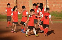 Foto de la galería: El "Globito" con caras nuevas: Fútbol, fraternidad y trabajo en equipo