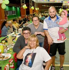 Foto de la galería: Cena, fiesta y baile en el 34° aniversario del Barrio El Territorio