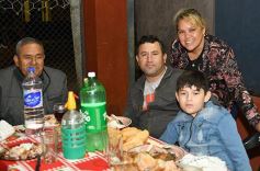 Foto de la galería: Cena, fiesta y baile en el 34° aniversario del Barrio El Territorio