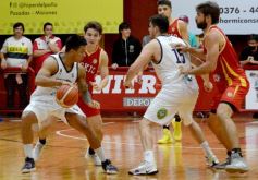 Foto de la galería: Sigue el invicto misionero en la Liga Federal de Básquet