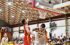 Foto de la galería: Sigue el invicto misionero en la Liga Federal de Básquet