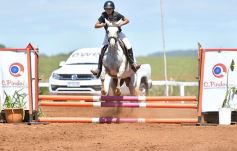 Foto de la galería: Equitación y encuentro en el Campo Hípico Casco Rosado de Posadas