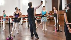 Foto de la galería: Magistral seminario de ballet con Maximiliano Guerra en Posadas