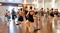 Foto de la galería: Magistral seminario de ballet con Maximiliano Guerra en Posadas