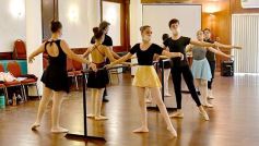 Foto de la galería: Magistral seminario de ballet con Maximiliano Guerra en Posadas