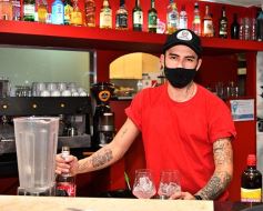 Foto de la galería: Noche de sábado en el centro posadeño