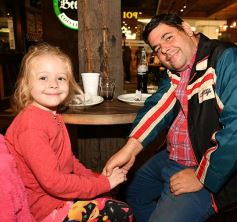 Foto de la galería: Noche de sábado en el centro posadeño