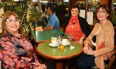 Foto de la galería: Noche de sábado en el centro posadeño