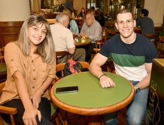 Foto de la galería: Noche de sábado en el centro posadeño