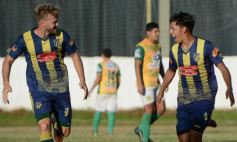 Foto de la galería: Triunfo en suspenso para los auriazules en la 1ra fecha de la Liga Posadeña