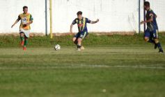 Foto de la galería: Triunfo en suspenso para los auriazules en la 1ra fecha de la Liga Posadeña