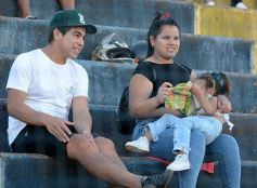 Foto de la galería: Triunfo en suspenso para los auriazules en la 1ra fecha de la Liga Posadeña