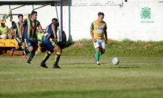 Foto de la galería: Triunfo en suspenso para los auriazules en la 1ra fecha de la Liga Posadeña