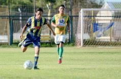 Foto de la galería: Triunfo en suspenso para los auriazules en la 1ra fecha de la Liga Posadeña