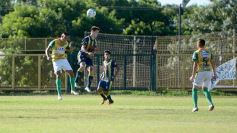 Foto de la galería: Triunfo en suspenso para los auriazules en la 1ra fecha de la Liga Posadeña