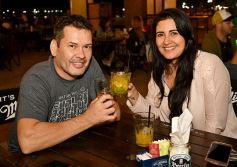 Foto de la galería: Noche de sábado y encuentro con amigos en la zona de El Brete de Posadas