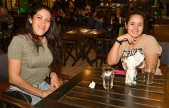 Foto de la galería: Noche de sábado y encuentro con amigos en la zona de El Brete de Posadas