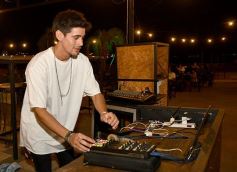 Foto de la galería: Noche de sábado y encuentro con amigos en la zona de El Brete de Posadas