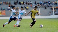 Foto de la galería: Crucero festejó en casa y lidera su zona en el Federal A