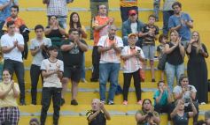 Foto de la galería: Crucero festejó en casa y lidera su zona en el Federal A