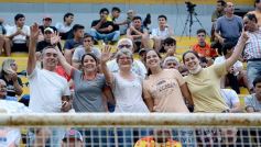 Foto de la galería: Crucero festejó en casa y lidera su zona en el Federal A