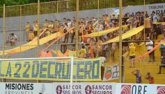 Foto de la galería: Crucero festejó en casa y lidera su zona en el Federal A