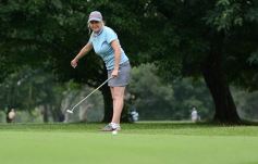 Foto de la galería: El Torneo Apertura de Golf del Tacurú brilló con neblina incluida
