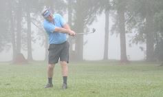 Foto de la galería: El Torneo Apertura de Golf del Tacurú brilló con neblina incluida