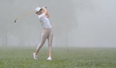 Foto de la galería: El Torneo Apertura de Golf del Tacurú brilló con neblina incluida