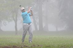 Foto de la galería: El Torneo Apertura de Golf del Tacurú brilló con neblina incluida