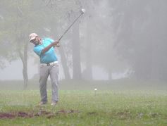 Foto de la galería: El Torneo Apertura de Golf del Tacurú brilló con neblina incluida