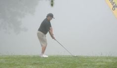 Foto de la galería: El Torneo Apertura de Golf del Tacurú brilló con neblina incluida