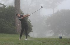 Foto de la galería: El Torneo Apertura de Golf del Tacurú brilló con neblina incluida