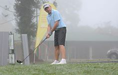 Foto de la galería: El Torneo Apertura de Golf del Tacurú brilló con neblina incluida