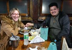 Foto de la galería: Celebración, fe y emoción en la Misa Popular de las Misiones del Jueves Santo
