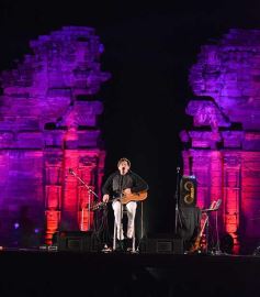 Foto de la galería: Celebración, fe y emoción en la Misa Popular de las Misiones del Jueves Santo