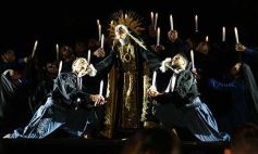 Foto de la galería: Celebración, fe y emoción en la Misa Popular de las Misiones del Jueves Santo