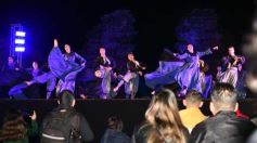 Foto de la galería: Celebración, fe y emoción en la Misa Popular de las Misiones del Jueves Santo
