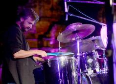 Foto de la galería: Celebración, fe y emoción en la Misa Popular de las Misiones del Jueves Santo